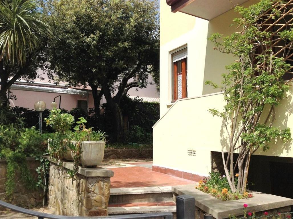 La Coccinella Residence San Vincenzo Bagian luar foto